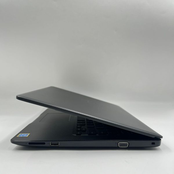 Toshiba Tecra A50-C - Image 3
